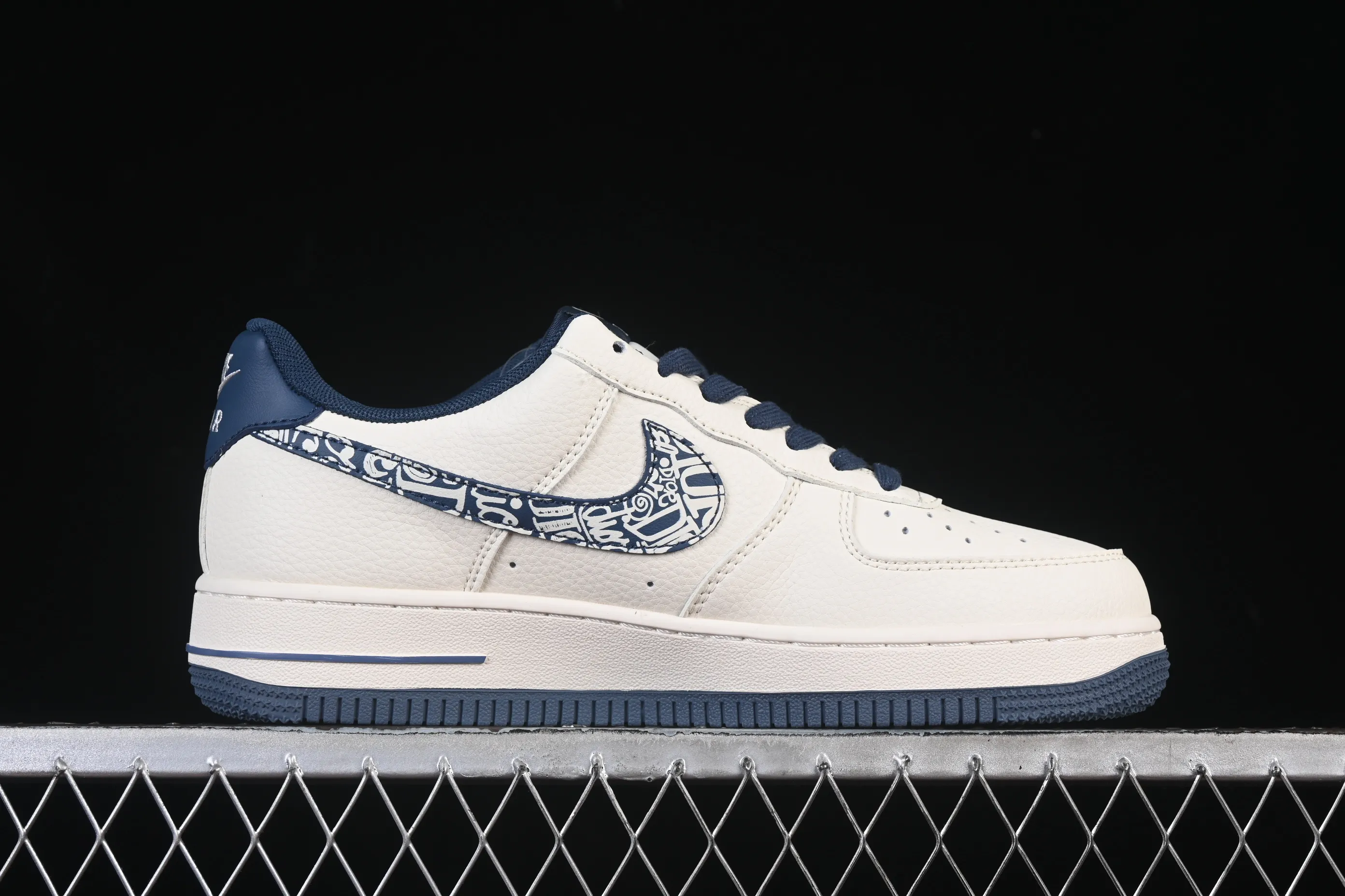 All categories Nk Air Force 1 Air Force series Nk Air Force 1 Low Air Force low-top Nike Air Force 1'07 Low Dior joint Milan carving Air Force 1 low-top casual sneakers XD2588-608